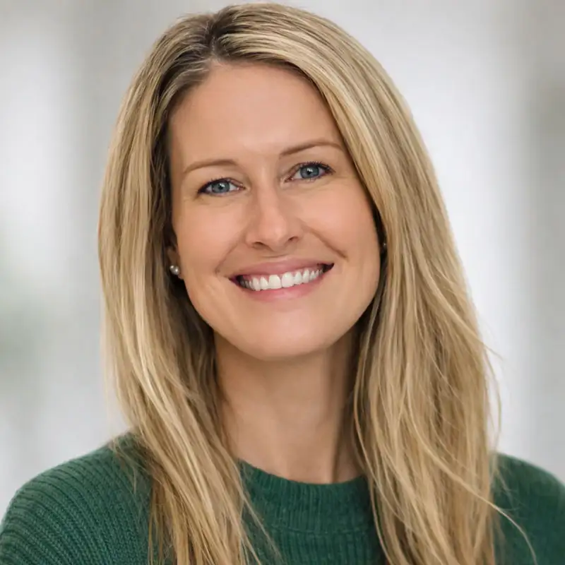 Courtney Davis, Owner A Helping Hand